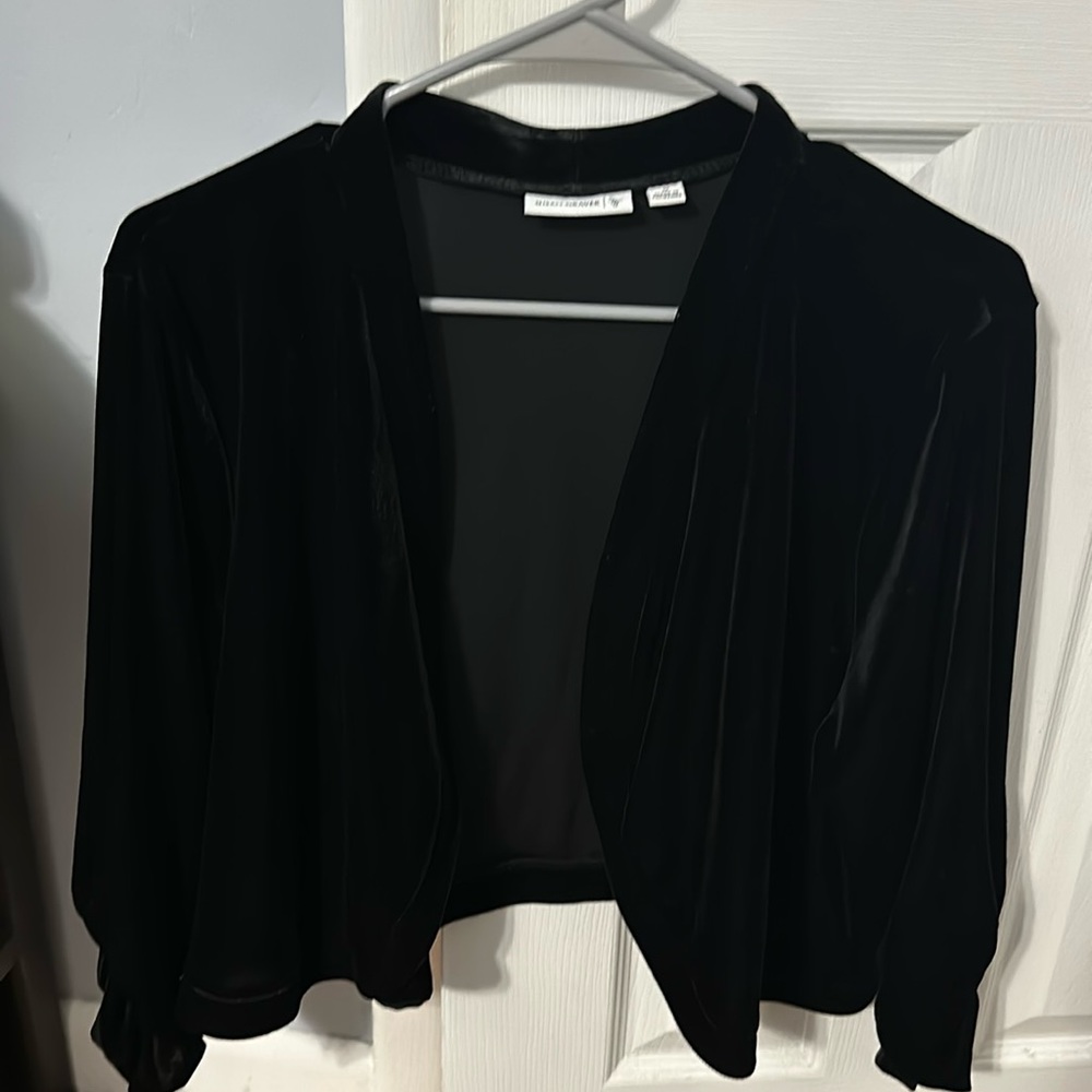 Susan Graver Black Velvet Shrug - size 1X - worn once